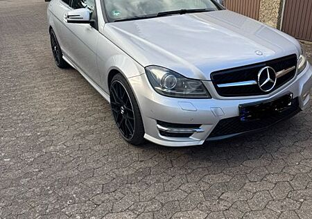 Mercedes-Benz C 350 gebraucht kaufen Mercedes-Benz C 350 Coupé