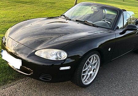 Mazda MX-5 1.6 16V 1.6 -- **Liebhaberfahrzeug**