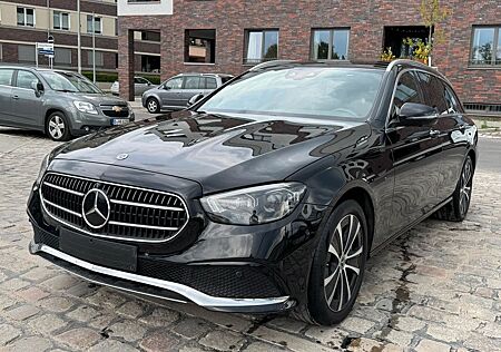 Mercedes-Benz E 300 de T-Modell *Head-Up*AHK*Multibeam*360°*