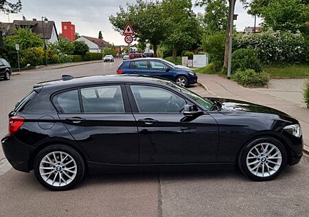 BMW 116i Sport Line Sport Line