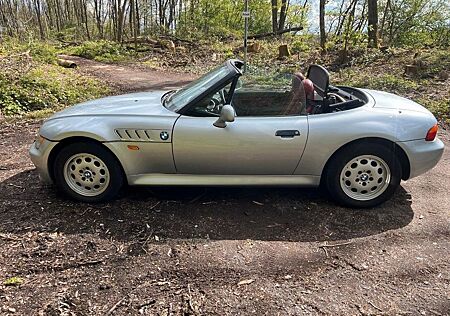 BMW Z3 1.8 - TÜV und Inspektion Neu- 54000 -Hardtop