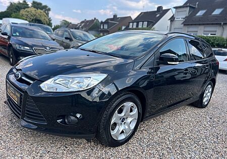 Ford Focus Turnier Trend /TÜV NEU/2HD/KLIMA/PDC/
