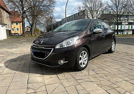 Peugeot 208 1.2 Style PureTech 82 Style
