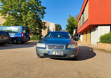 Volvo V70 D5 AWD Summum Summum