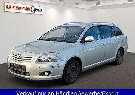 Toyota Avensis Kombi 1.8 Team