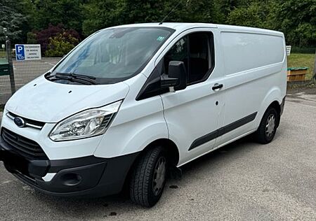 Ford Transit Custom mit österreichischer Papier