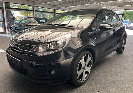 Kia Rio Spirit/Bluetooth/Tempomat/Sitzheizung/PDC