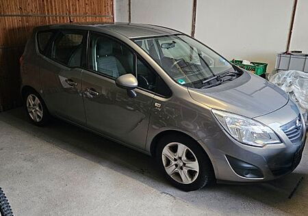 Opel Meriva 1.4 Active 88kW Active