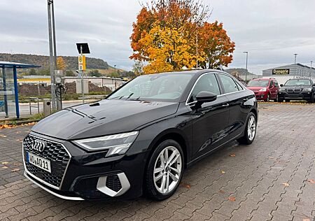 Audi A3 Limousine 30 TFSI advanced/DIGI-COCKPIT/NAVI/