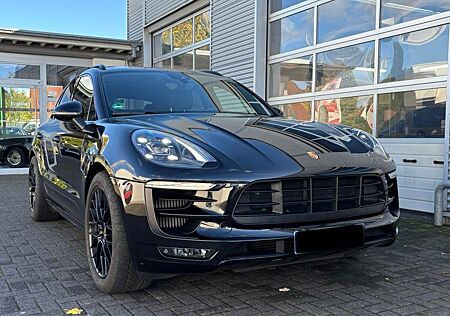 Porsche Macan GTS Garantie Approved 10/26