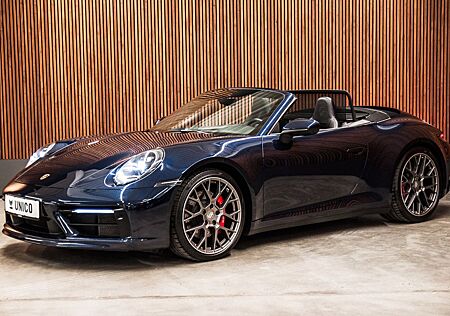 Porsche 992 Carrera 4S Cabriolet