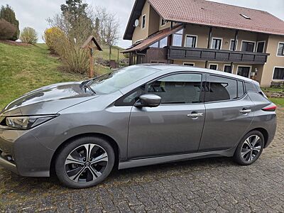 Nissan Leaf 150 PS 40KWH N-CONNECTA N-CONNECTA
