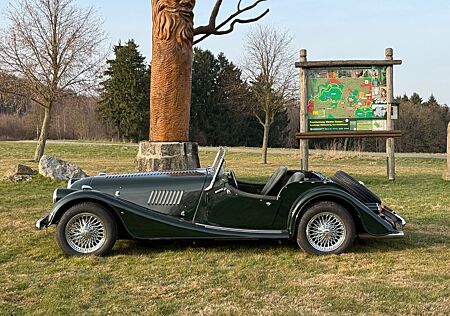 Morgan Plus 8 1.Hand Nur 17.690km! Alu-Body
