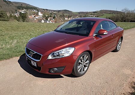 Volvo C70 Cabrio D4 Momentum 5-Zylinder 2,0 D