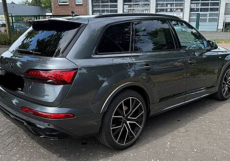 Audi Q7 50 TDI | 286 PS | 22´l Black+| Top Zust.