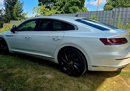 VW Arteon Volkswagen 2.0 TSI DSG Elegance Elegance