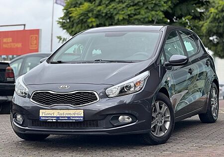 Kia Cee'd / Ceed/KLIMA/AHK/MFL//AUX/USP/1-HAND