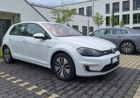 VW Golf Volkswagen e- CCS ACC WP Nav Rückfahrkamera Sound