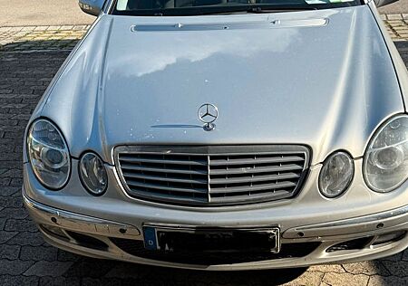 Mercedes-Benz E 240 4MATIC ELEGANCE Elegance