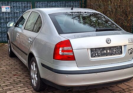 Skoda Octavia 1.6 tiptronic Elegance Elegance