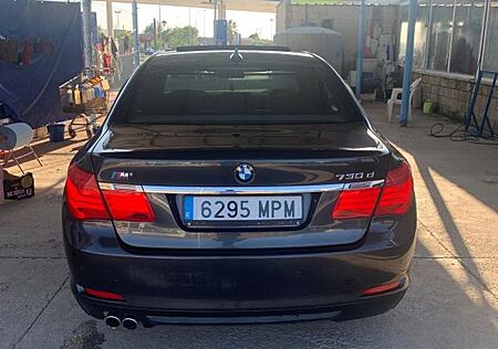 BMW 730d A -