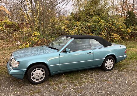 Mercedes-Benz CE 300 300 CE-24 Cabrio Oldtimer H-Zulassung