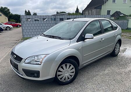 Ford Focus 1.6 Ambiente