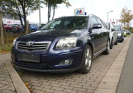 Toyota Avensis Kombi 2.2 D-CAT Executive SPRINGT NICHT