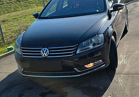 VW Passat Variant Volkswagen 2.0 TDI DSG Comfortline BMT V...