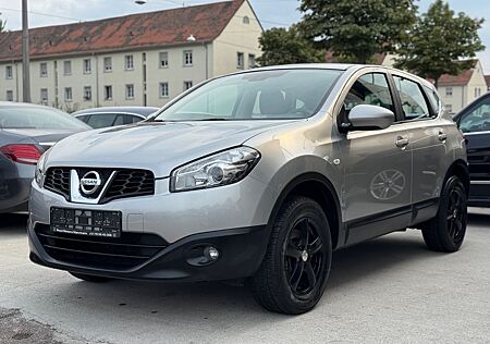 Nissan Qashqai Acenta-1.Hand-S-Heft-Temp.-Aux-Wenig Km