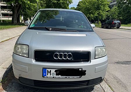 Audi A2 1.4 -