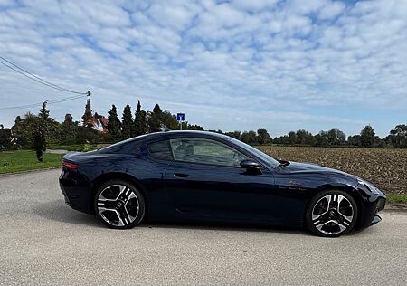 Maserati GranTurismo gebraucht kaufen Maserati GranTurismo Folgore