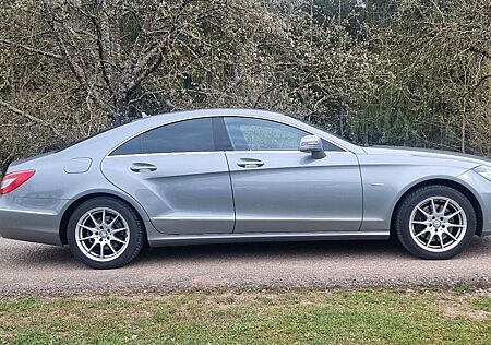 Mercedes-Benz CLS 350 BlueEFFICIENCY -