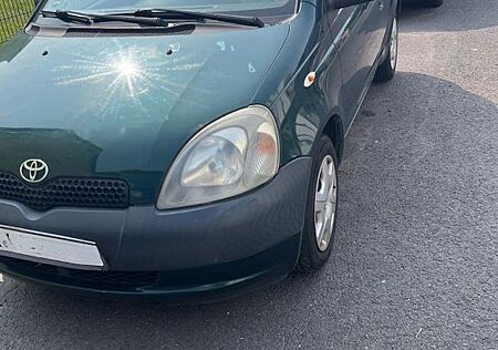 Toyota Yaris 1.0