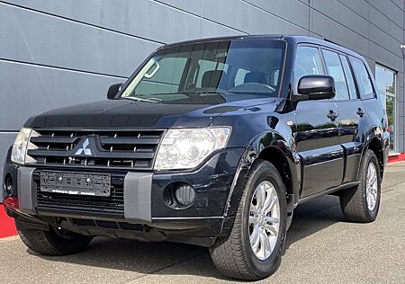 Mitsubishi Pajero 3.2 DI-D Inform/TUV/4x4