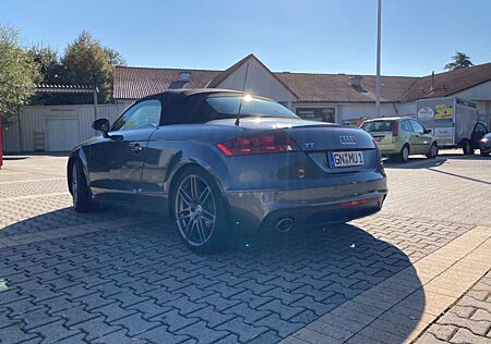 Audi TT Roadster 2.0 TFSI Cabrio