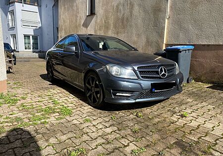 Mercedes-Benz C 250 CDI Sport Coupé Autom. Sport