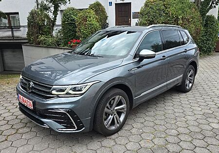VW Tiguan Allspace Volkswagen R-Line 4Motion 7Sitze/HUD/PANO
