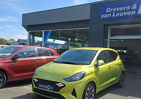 Hyundai i10 1.2 TREND+ 8"-NAVI RFK TEMP WINTERP. PDC 15"