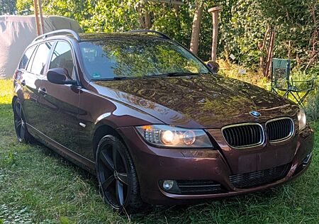 BMW 320d touring -Aut. -Leder -Pano -Xenon -TÜV 27