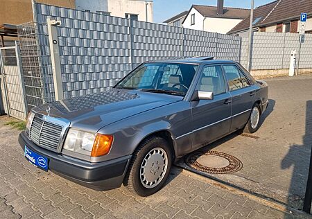Mercedes-Benz 260 260E **SSD**TÜV NEU**