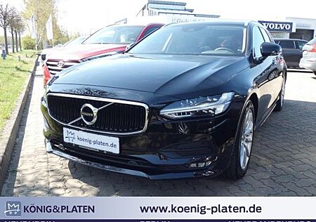 Volvo V90 D3 Momentum - Business-Licht-Familien-Winter