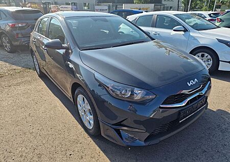 Kia Cee'd / Ceed Vision, Navi