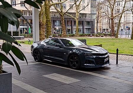 Chevrolet Camaro SS LT1 6.2 V8