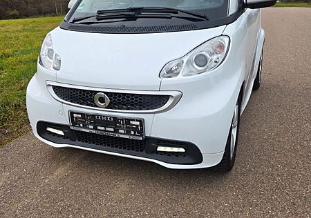 Smart ForTwo cabrio 1.0 passion Facelift Tüv 07/27