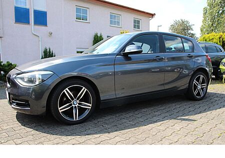 BMW 116i *Sportline*Xenon!*Sportsitze!*