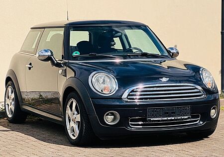 Mini ONE TÜV & Zahnriemen Neu