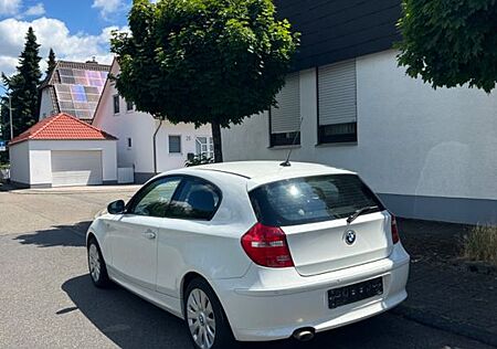 BMW 118d - e81 lci - 8 Bereif.