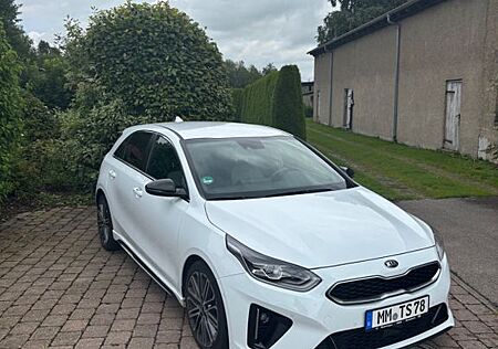 Kia Cee'd / Ceed 1.5 T-GDI DCT GT Line GT Line