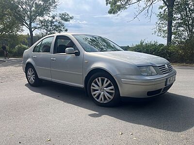 Volkswagen Bora 1.6 Basis Basis